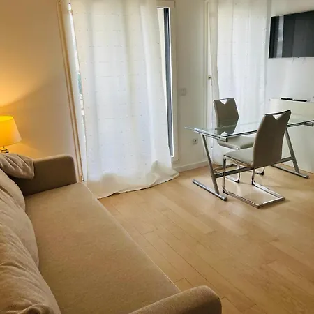 Studio De 28m²-proche De Paris
